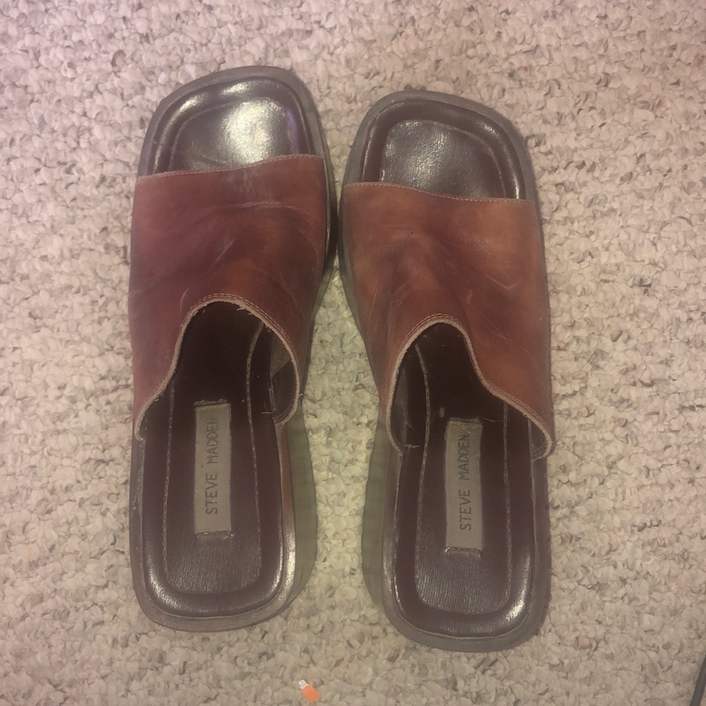 Steve Madden leather wedges